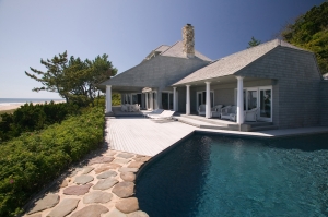 Bernie Madoff Hamptons Home & Pool
